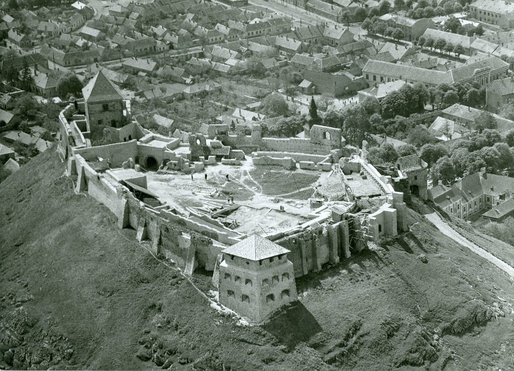 A Sümegi Vár rekonstrukciója