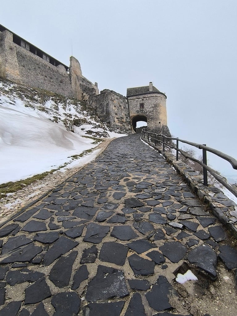A behavazott Sümegi Vár