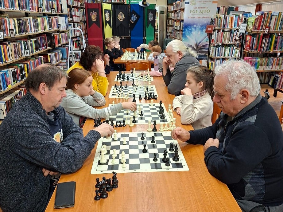 Dübörög a Sakk Klub Sümegen